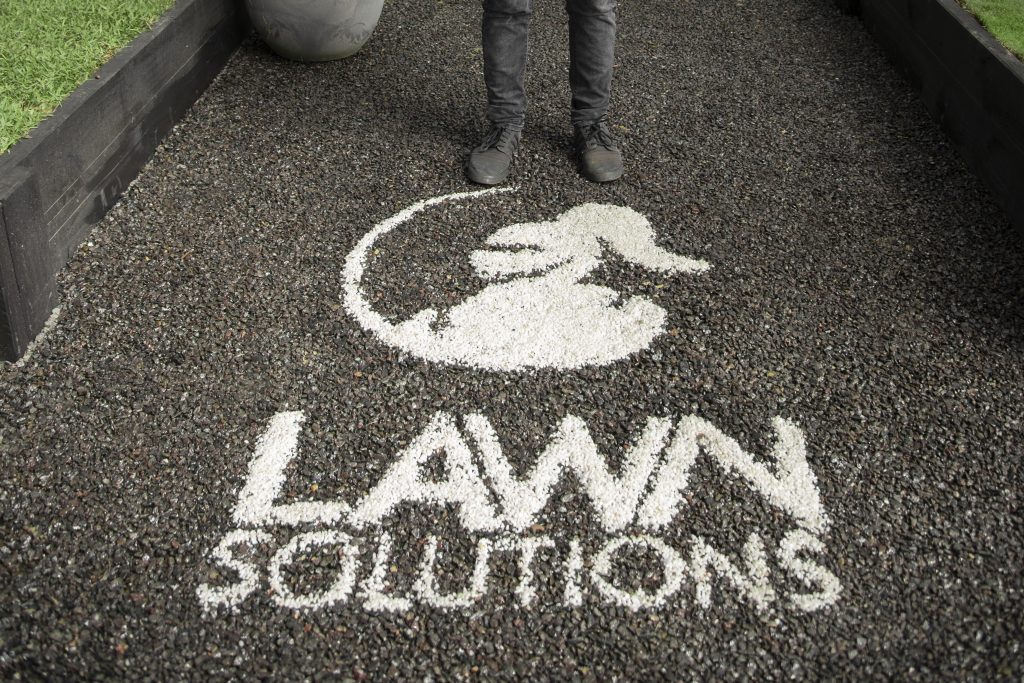 lawn solutions show garden