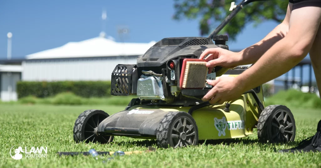 cleaning mower