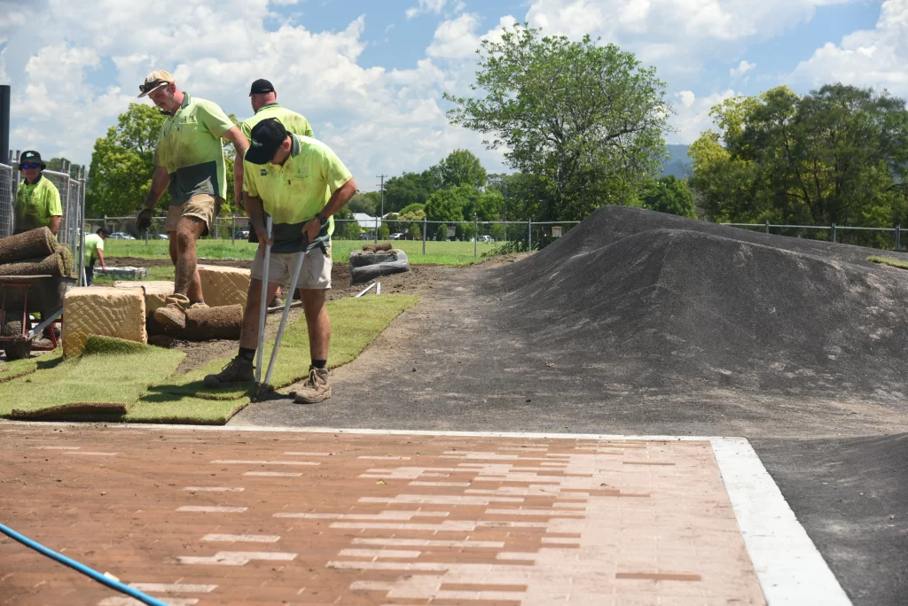 pump track construction